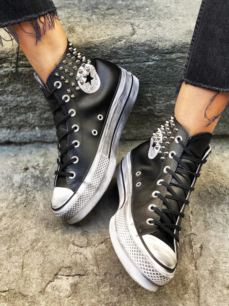 Converse Platform Leather Black Collar