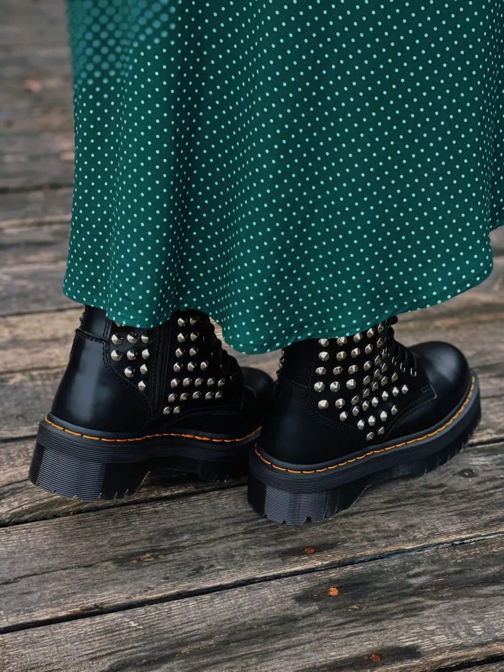 DR MARTENS STIVALI JADON BLACK SMOOTH Full Borchie - foto 3