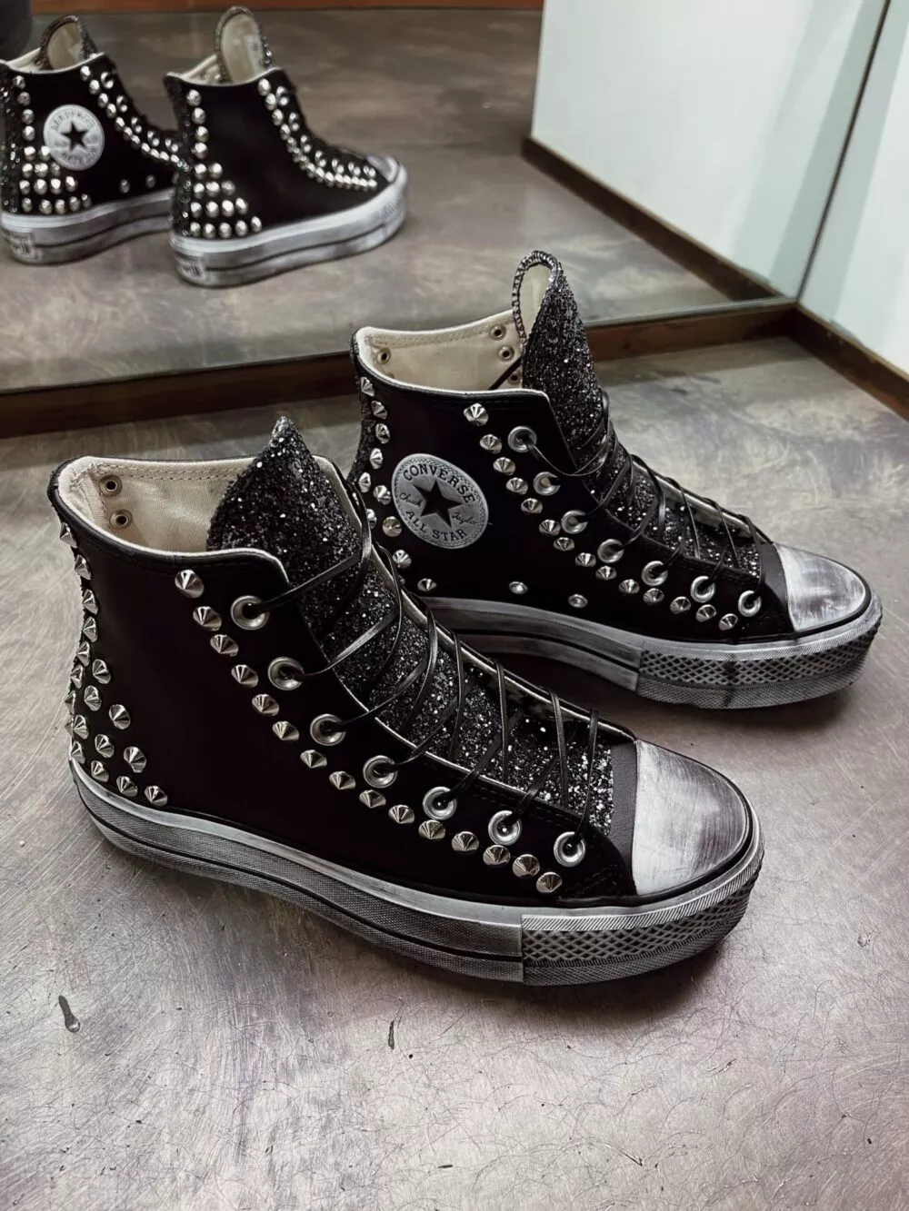 Converse High Platform Leather Black (Glitter + Borchie) - foto 2