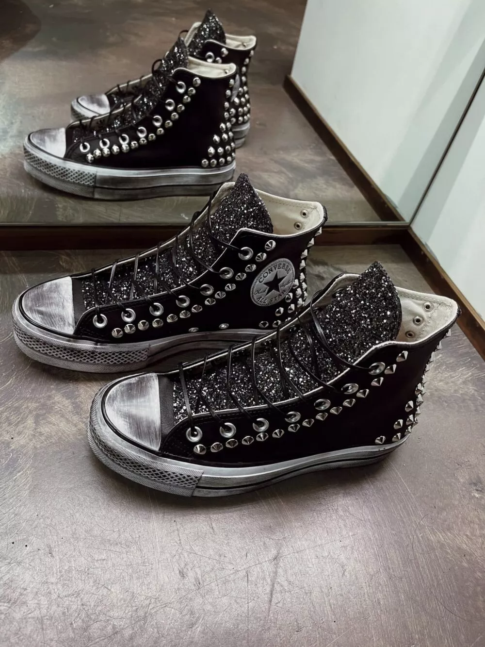 Converse High Platform Leather Black (Glitter + Borchie) - foto 3