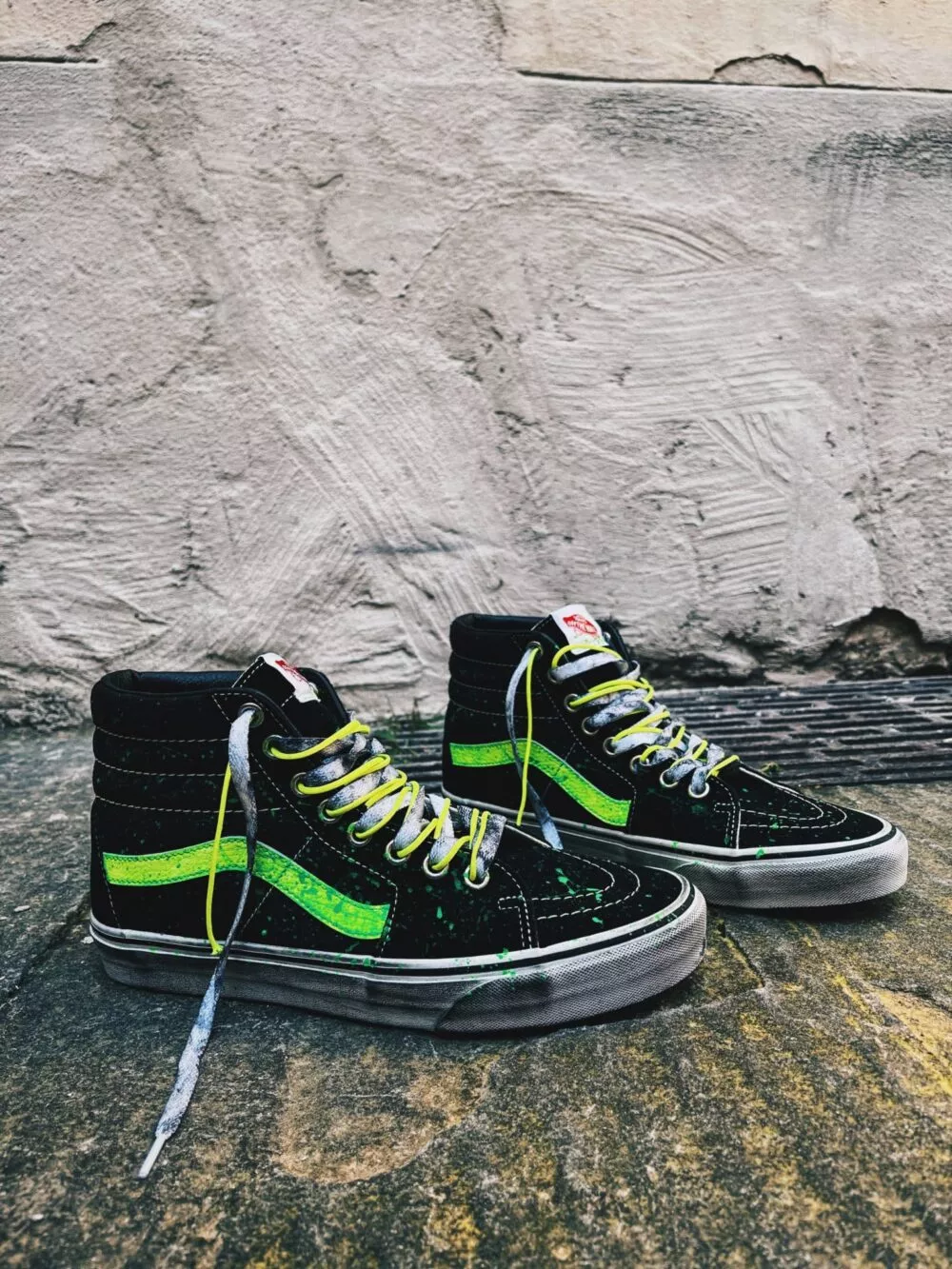 VANS Sk8-Hi Classic Black NEON - foto 3