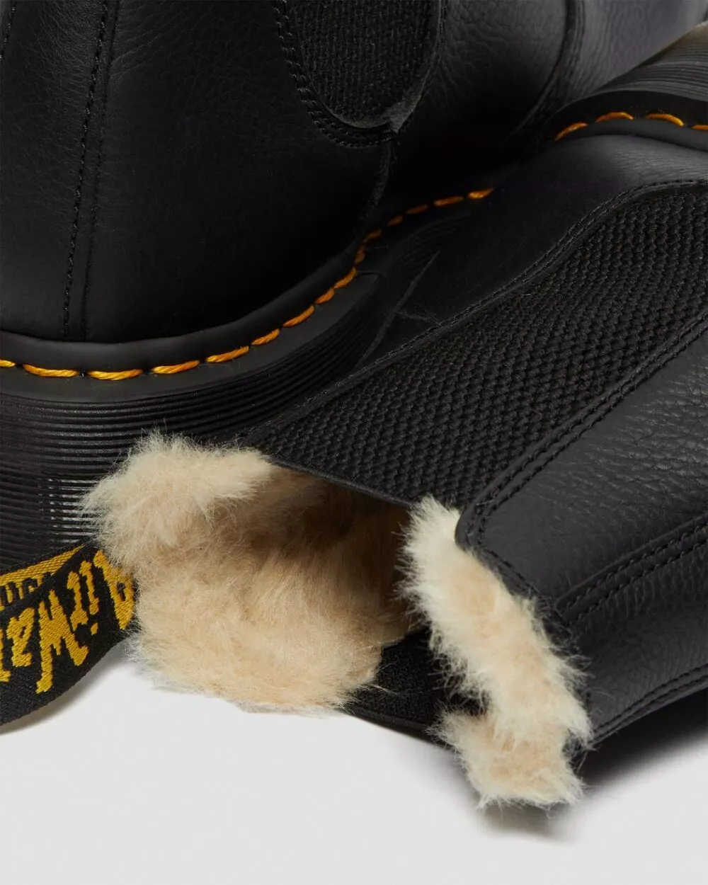 DR MARTENS STIVALI PLATFORM 2976 QUAD CON RIVESTIMENTO IN PELLICCIA - foto 3