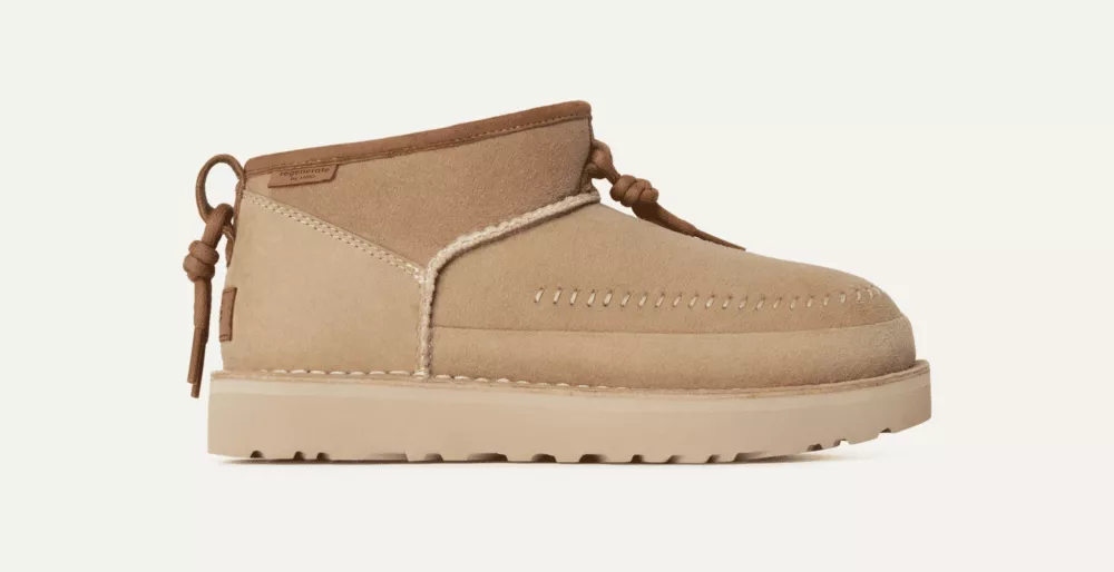 UGG CLASSIC CLASSIC ULTRA MINI Crafted Regenerate Sand