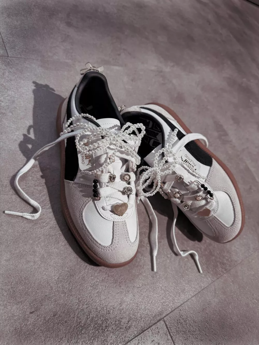 PUMA PALERMO White Gum CHARMS