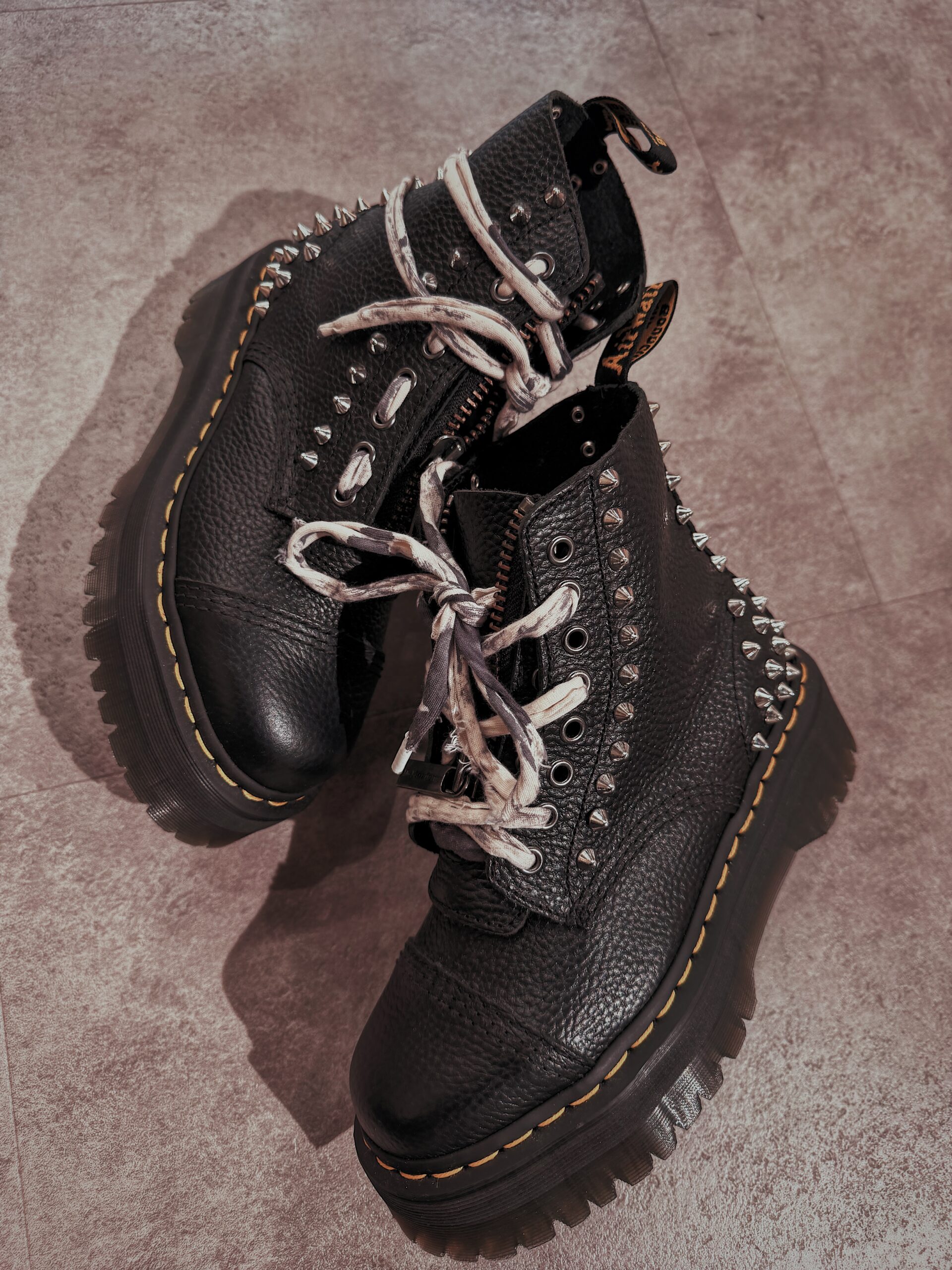 Processed with VSCO with v6 preset DR MARTENS STIVALI SINCLAIR Disorder - immagine 1