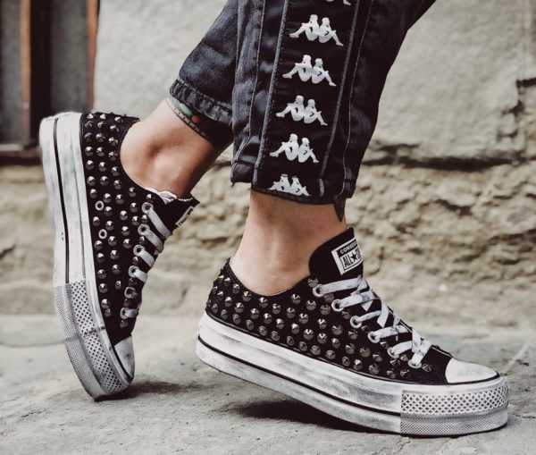 Le tue scarpe CONVERSE PLATFORM LOW 