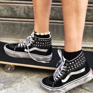 vans con borchie online