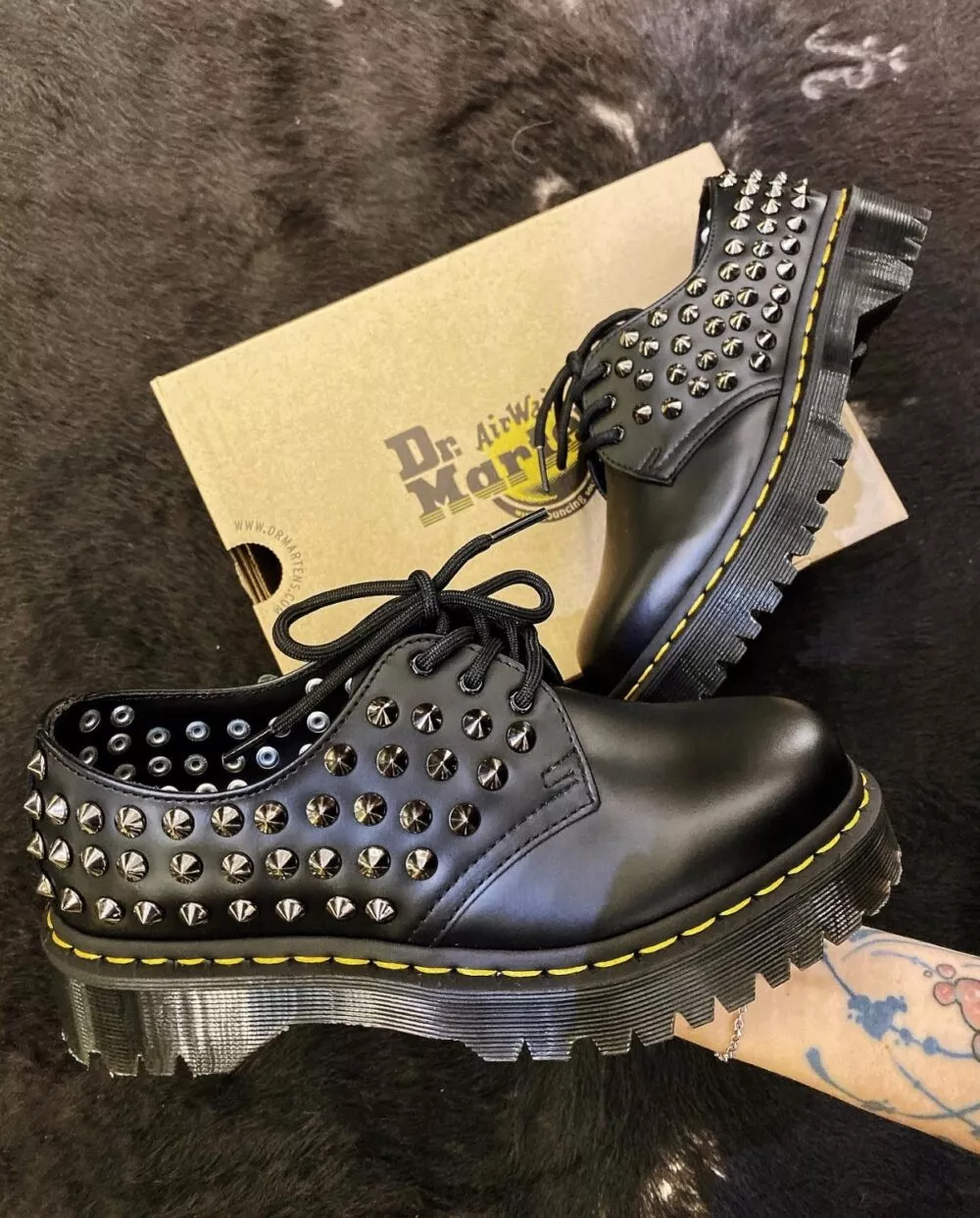 DR MARTENS 1461 BEX SMOOTH BLACK Full Borchie