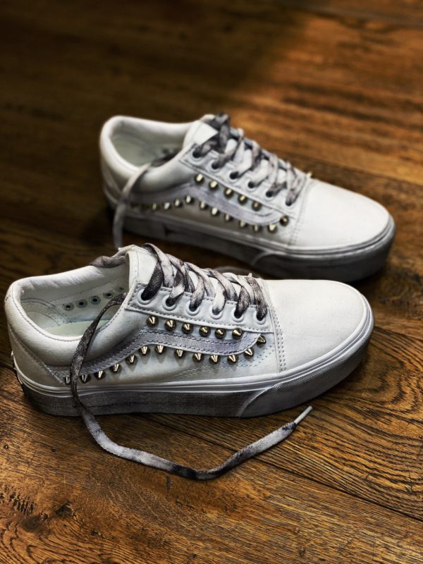 Vans Old Skool Platform White Spikes