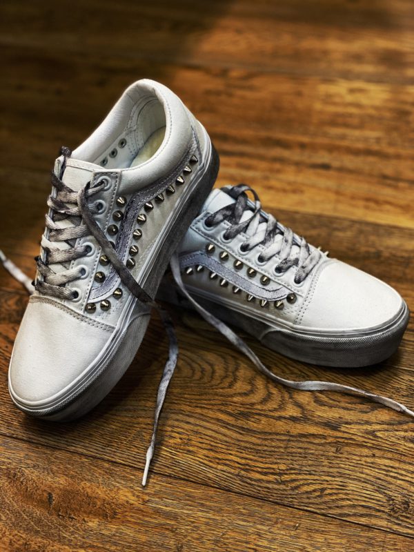 Vans Old Skool Platform White Spikes