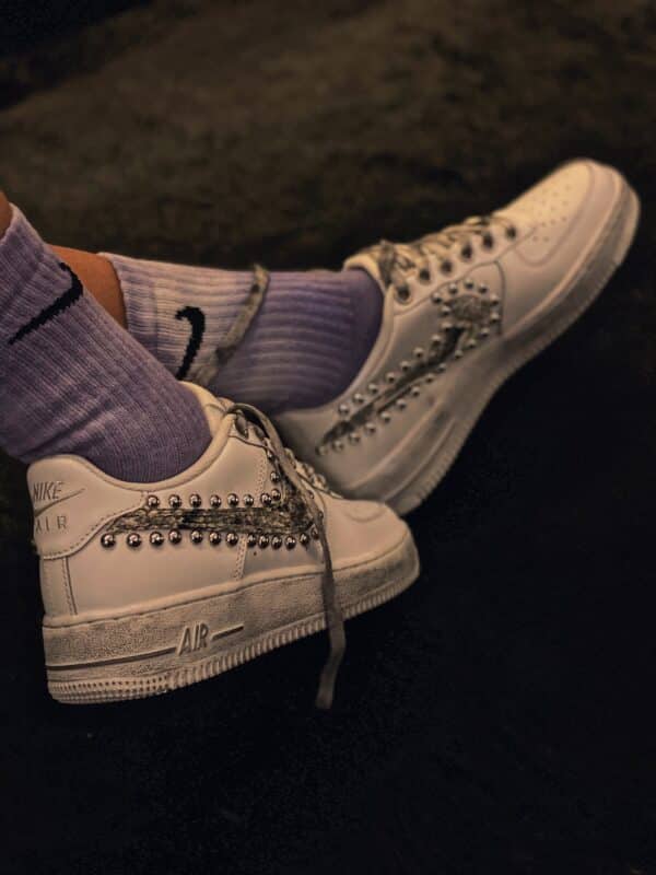 scarpe nike borchie NIKE AIR FORCE low white COB borchie