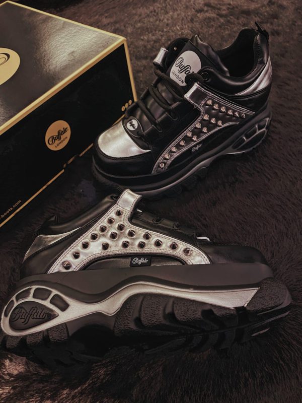Buffalo Low Metallic Black Silver