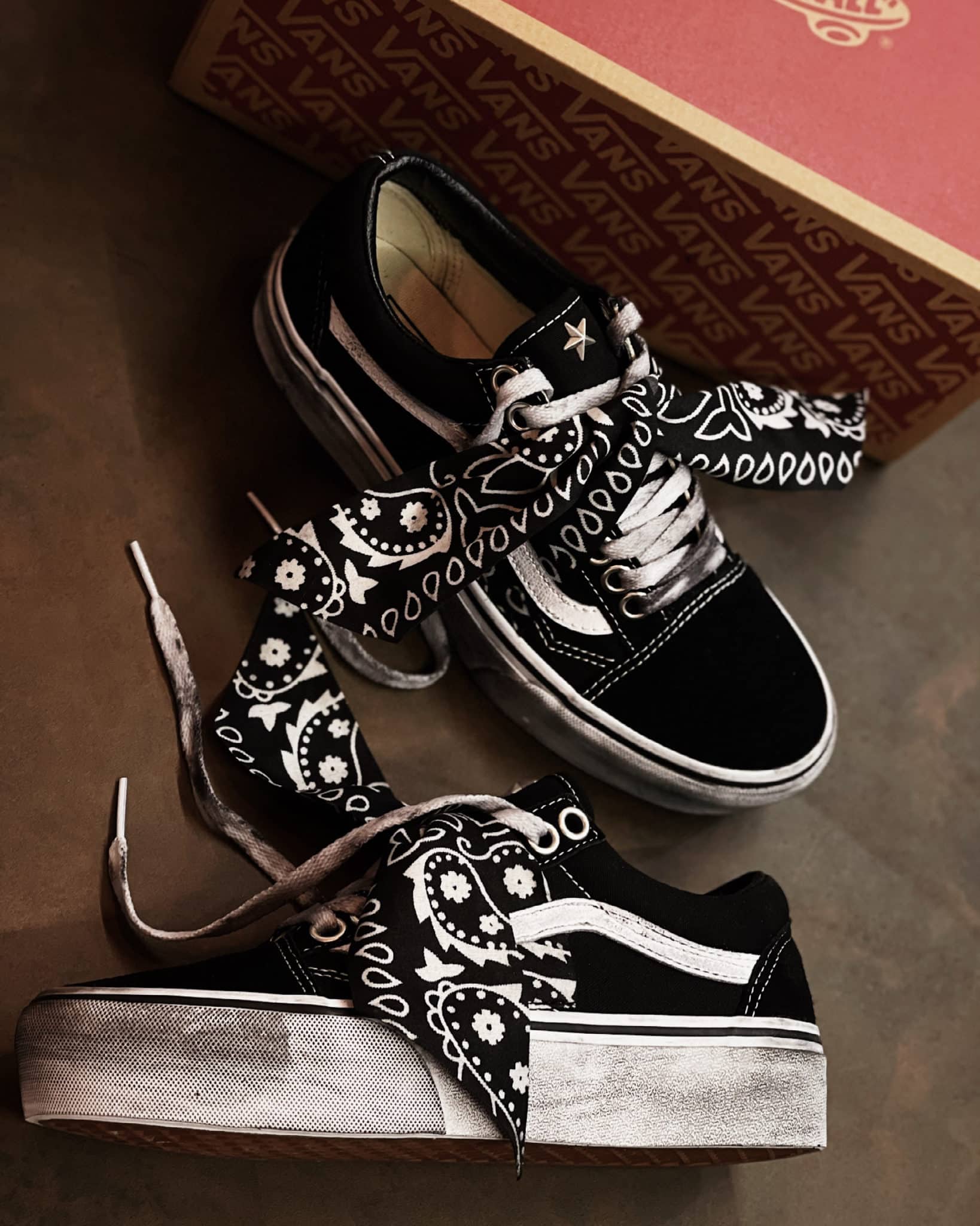 VANS OLD SKOOL PLATFORM Bandana (black)