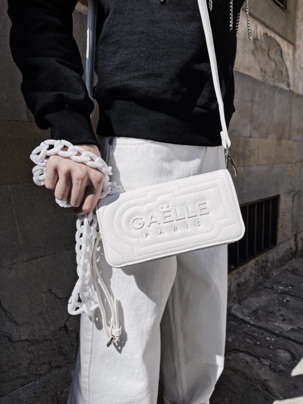 Gaelle Mini Pochette Gbda Gbda2232 (White)