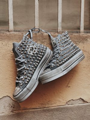 Converse grigie platform deals