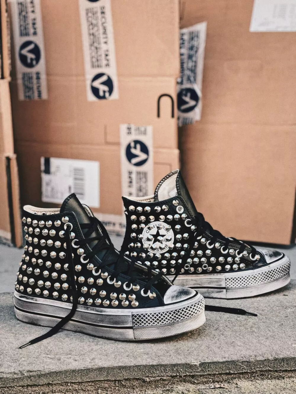 Converse High Platform Leather Black (Full Borchie)