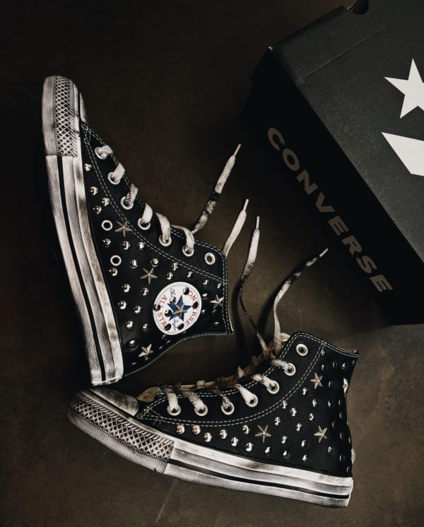 Converse Classic Leather Black Studs And Stars