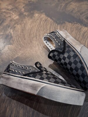 VANS SLIP ON Platform CHECKS Vintage Grey Borchie - immagine 3