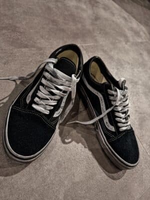 VANS OLD SKOOL Black Distressed