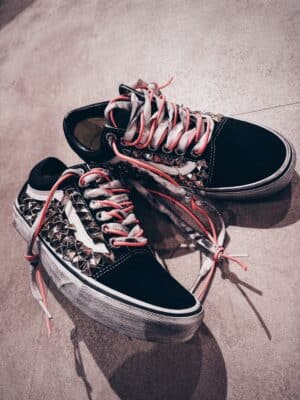 VANS OLD SKOOL Black – Pink Riot