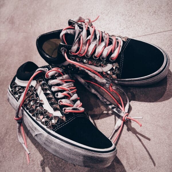 VANS OLD SKOOL Black – Pink Riot